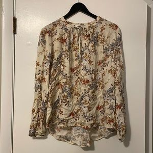 🌟 Wayf Floral Blouse